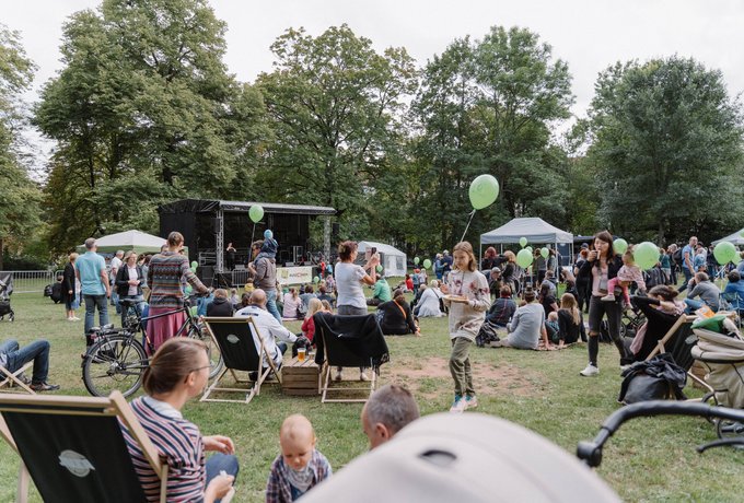 Pus(c)hen von Daniel Franz