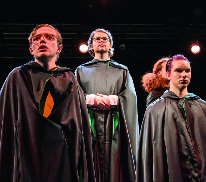 Als-wir-entdeckten...Theaterjugendclub_PR02__c_Nasser_Hashemi    v.l. Franz Kemter, Phillipp Laue, Elia Göckeritz, Frieder Melzer (Mitglieder des TJC)_CMYK.jpg