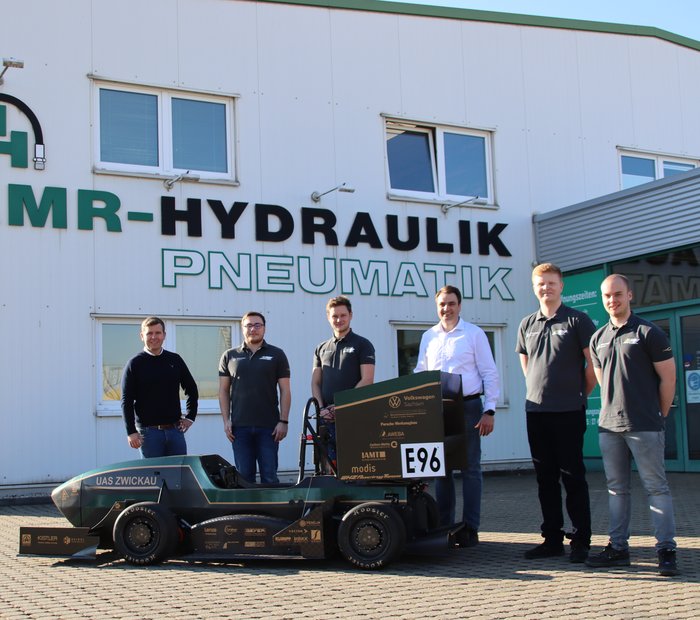 Fototermin_AMR-Hydraulik_WHZ_Racing-Team 4
