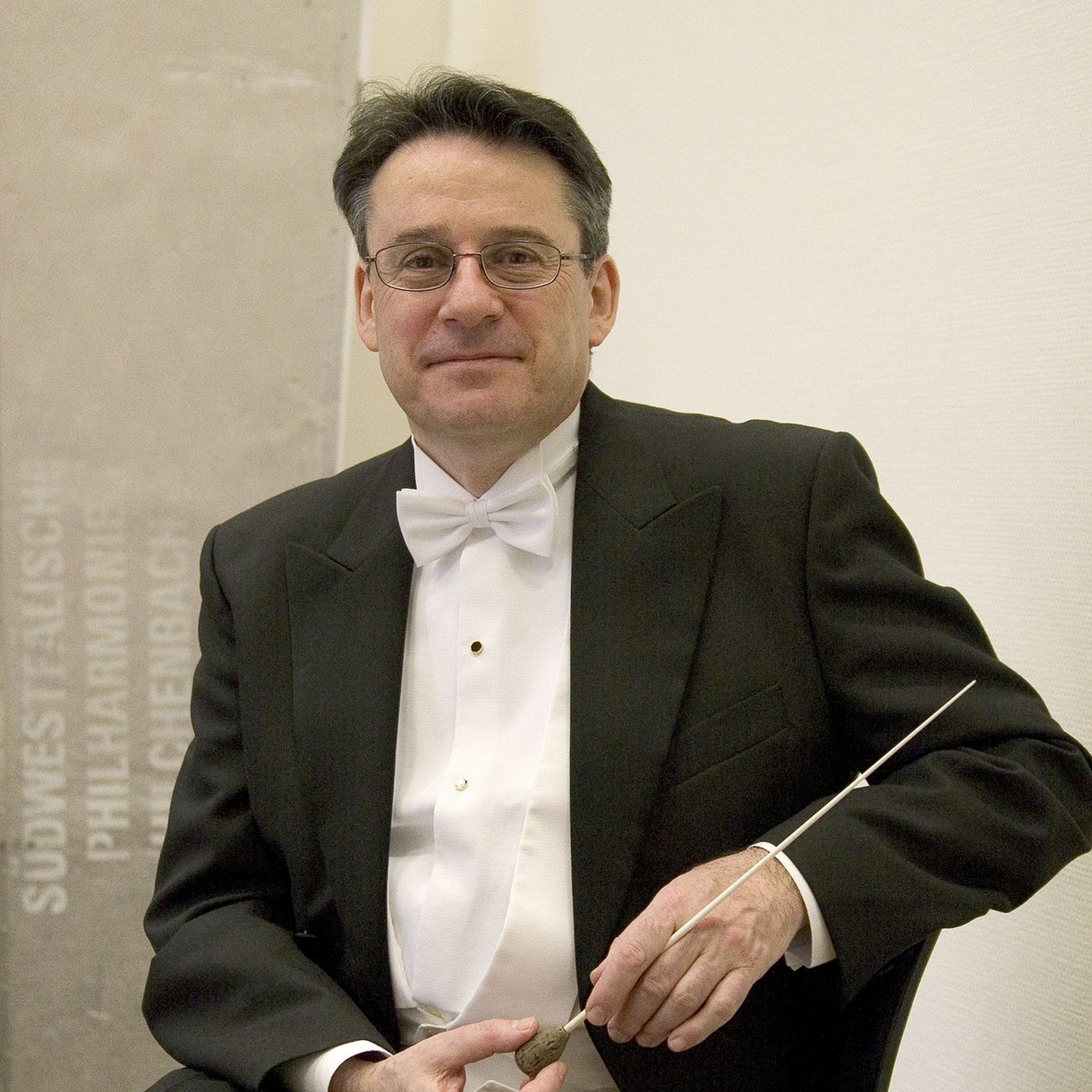 Harris_Russell_PR__c_Klaus_Lefebvre