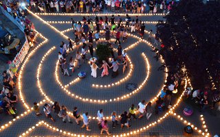 Lichterlabyrinth2016Mozart-Gesellschaft-20160625  (7).jpg