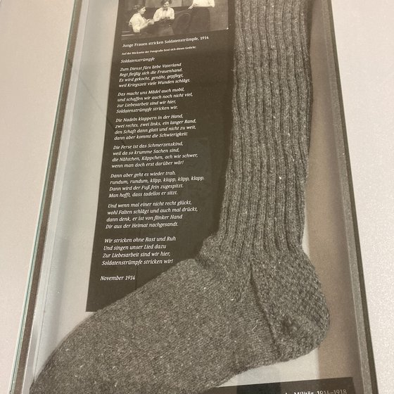 Soldatenstrumpf_c_ArnaAley