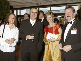 90EU0269_RT8.jpg