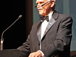 Ball047.JPG