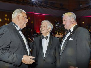 Ball103.jpg