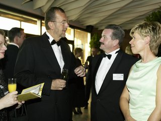 Bild2_Schirmherr+Präsident.jpg