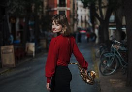 Saxophonistin_Fabia