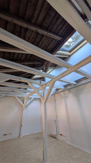 Blick in den Raum B1.09, Atelier, Büro