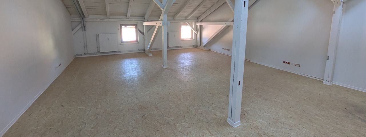 Blick in den Raum B1.09, Atelier, Büro