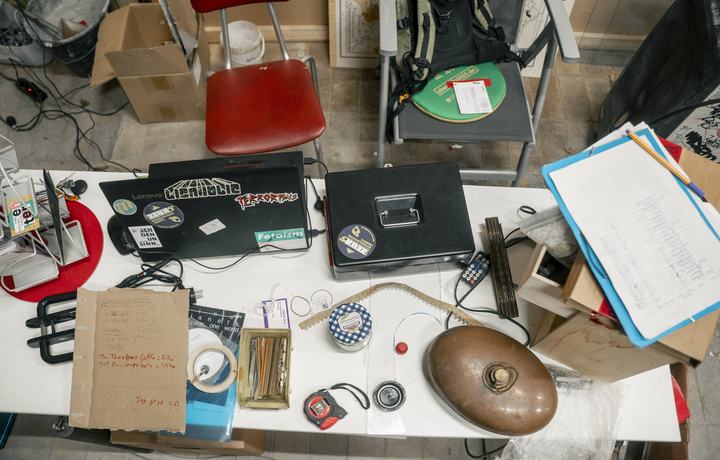 Blick ins Materiallager von Zeux - die Materialinitiative für Chemnitz