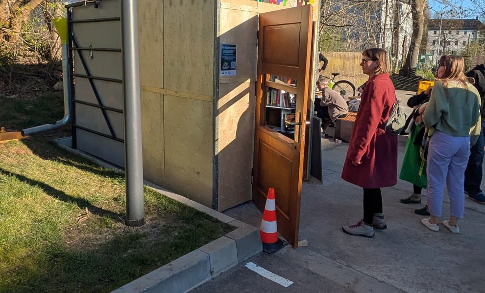 Eröffnung der Bücherpforte in der Stadtwirtschaft am 8. April 2026