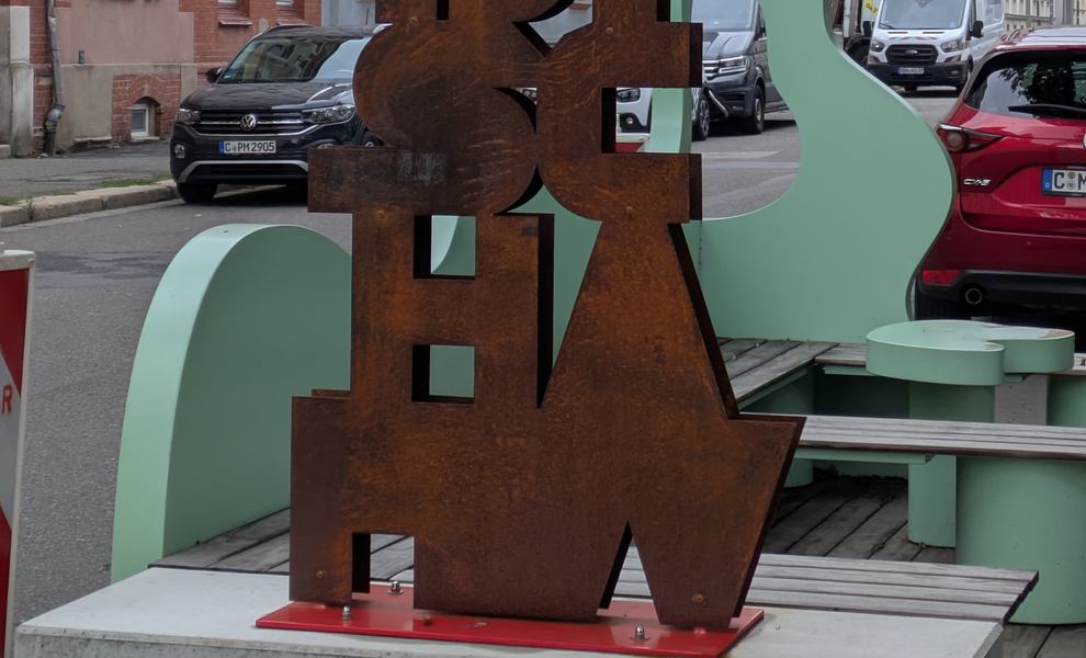 Stawi-Skulptur an der Jakobstraße