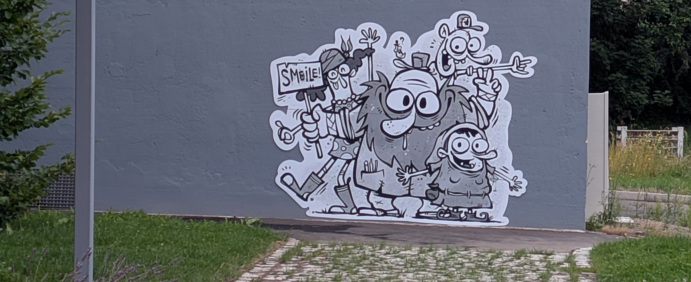 EUJA-Kobold Insta-Spot an Haus E