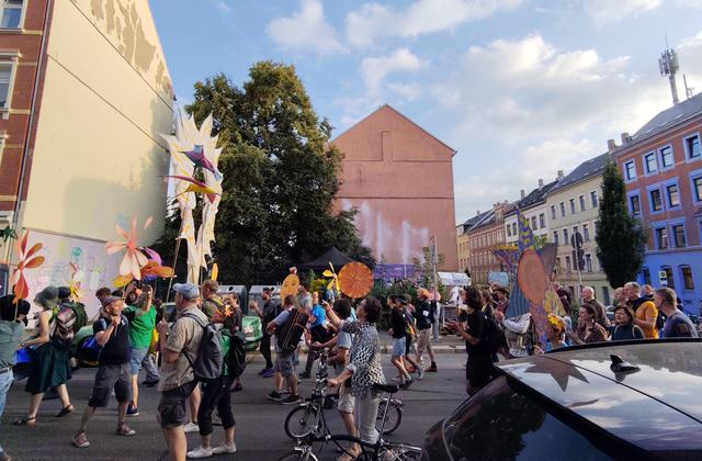 Demonstration "Blumen statt Beton" beim Hang zur Kultur 2025