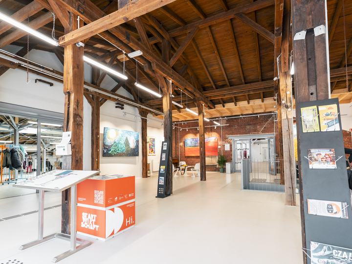 Haus A Foyer