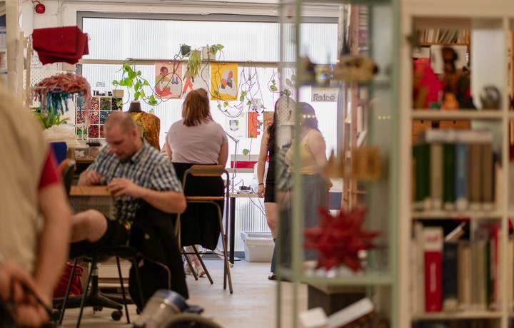 Blick in die Werkstätten des FabLab
