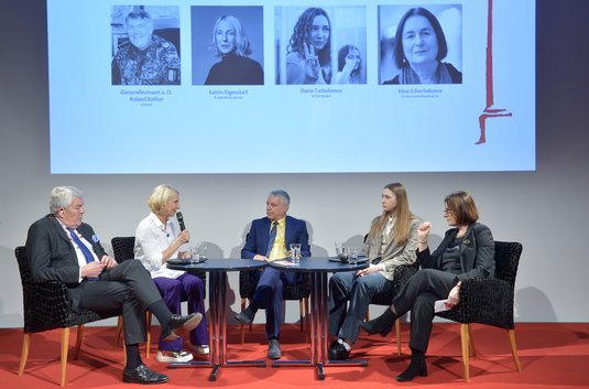 083PodiumsdiskussionMedienpreis2023