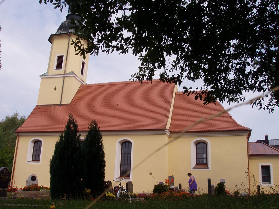 KUS_Foerderung_2002_Sanierung_Kirche_Gueldengossa_2.jpg