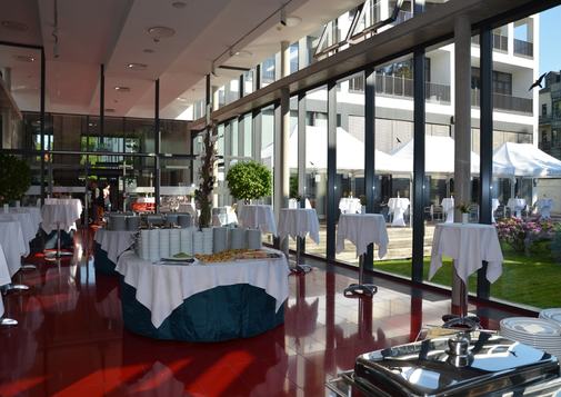 Mediencampus_Wintergarten_02.jpg