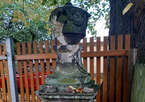 Restaurierung_Grabmal_Lausa_3 (Förderverein Dorfkirche Lausa e. V.)