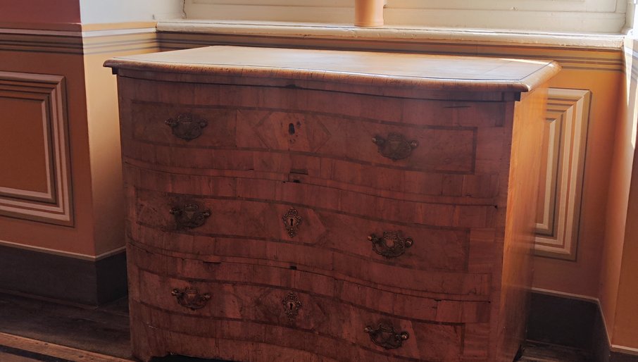 Restaurierung_Mobiliar_1 (Museum Schloss Frohburg)