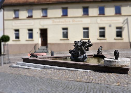 STO_Foerderung_2007_Bau_Schildbürgerbrunnen_2 (Stadt Schildau).jpg