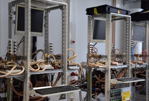 Die Testanlagen entwickeln die Gründer von chemnitz power labs selbst.