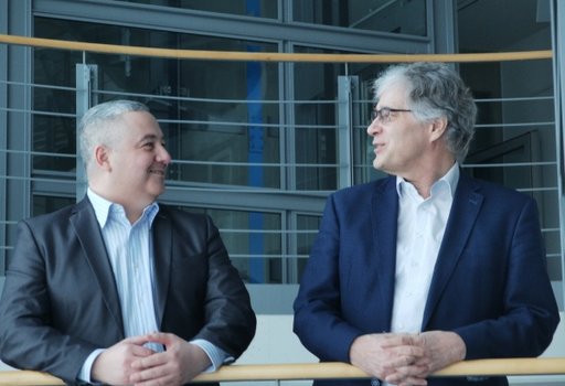Geschäftsführer Dr. Helmut Geilert (r.) und René Schädlich, Marketing & Sales-Verantwortlicher
