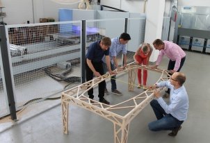 Die LiGenium GmbH entwickelt Holzkonstruktionen in Leichtbauweise.