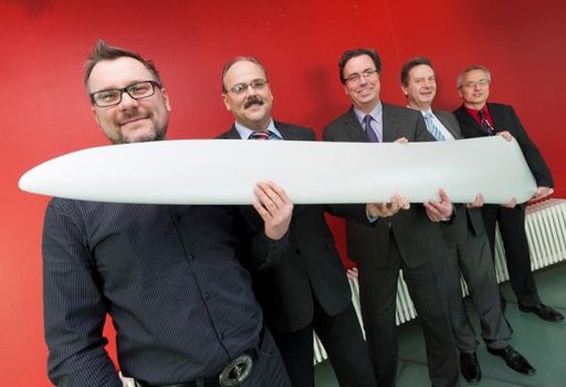 Verleihung des Start up-Paketes an die Ventego AG: v.l.n.r.: Frank Klenner (Ventego Entwicklung), TCC Geschäftsführer Dr. Jenz Otto, Gunnar Bertram (Vorstand Volksbank), CWE Geschäftsführer Ulrich Geissler und Preisträger Michael Webner, Vorstand der