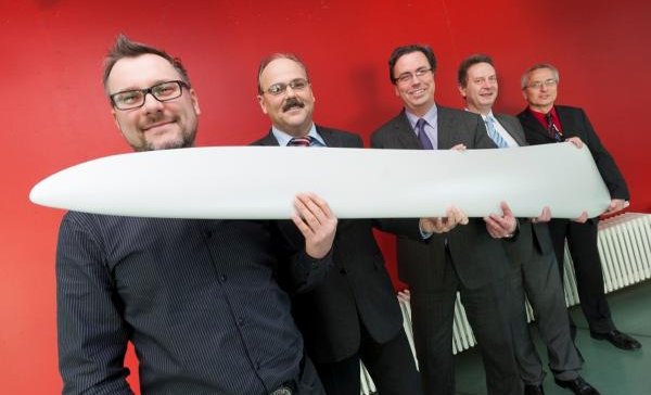 Verleihung des Start up-Paketes an die Ventego AG: v.l.n.r.: Frank Klenner (Ventego Entwicklung), TCC Geschäftsführer Dr. Jenz Otto, Gunnar Bertram (Vorstand Volksbank), CWE Geschäftsführer Ulrich Geissler und Preisträger Michael Webner, Vorstand der
